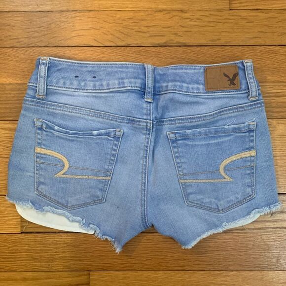 American Eagle - Picture 1 of 3